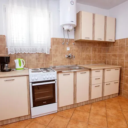 Apartments By The Sea Tisno, Murter - 5130