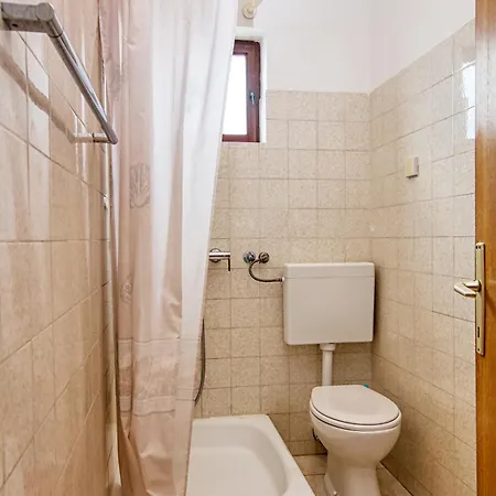 Apartment Apartments By The Sea Tisno, Murter - 5130 Tisno