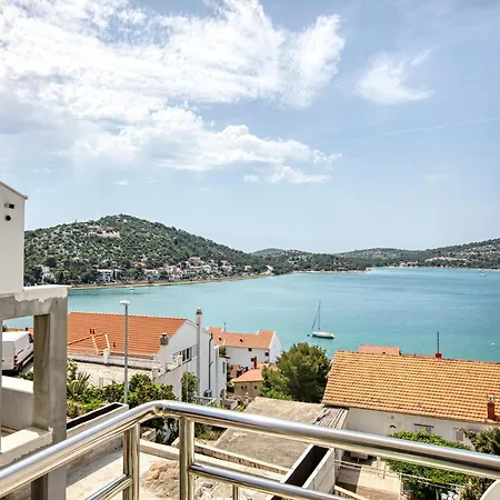Apartments By The Sea Tisno, Murter - 5130 Apartment Tisno