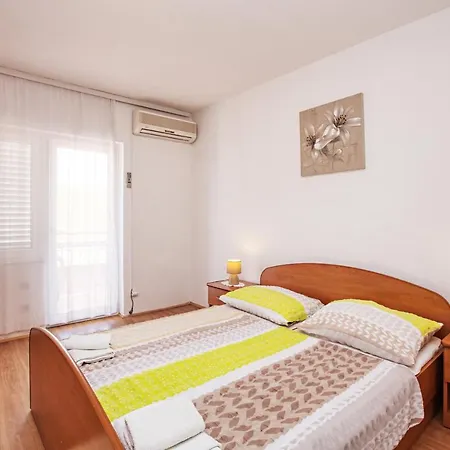 Apartment Apartments By The Sea Tisno, Murter - 5130 Tisno