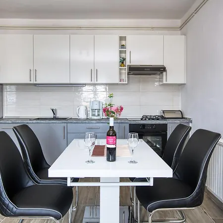 Apartments By The Sea Tisno, Murter - 5130 Apartment Tisno