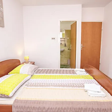 Apartments By The Sea Tisno, Murter - 5130