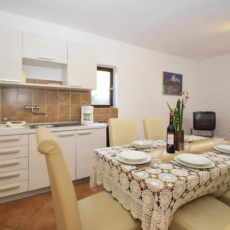 Apartments By The Sea Tisno, Murter - 5130 Apartman Tisno