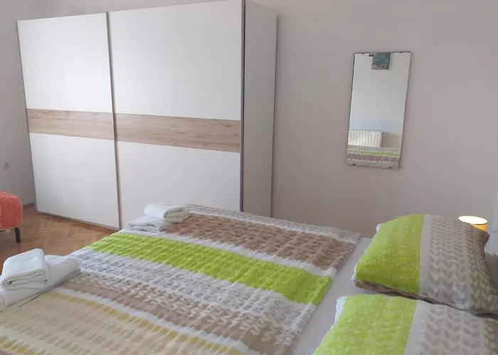 アパート By The Sea Tisno, Murter - 5130